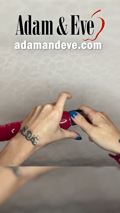 Eve's Slim Pink Pleaser Vibrator .
